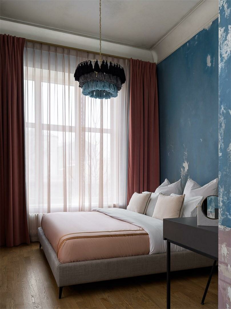 Фото Twelve Reasons