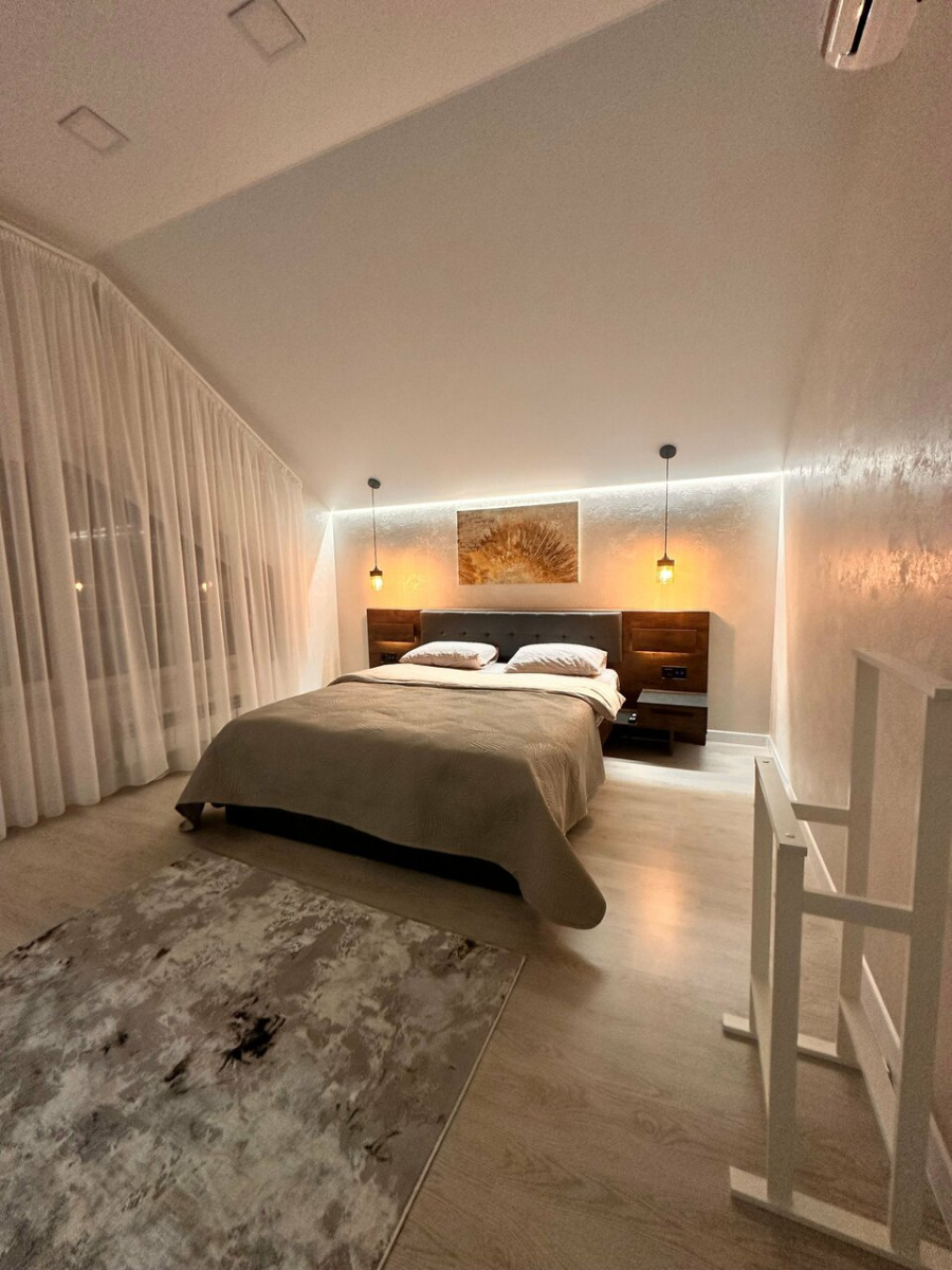 Фото Twins House