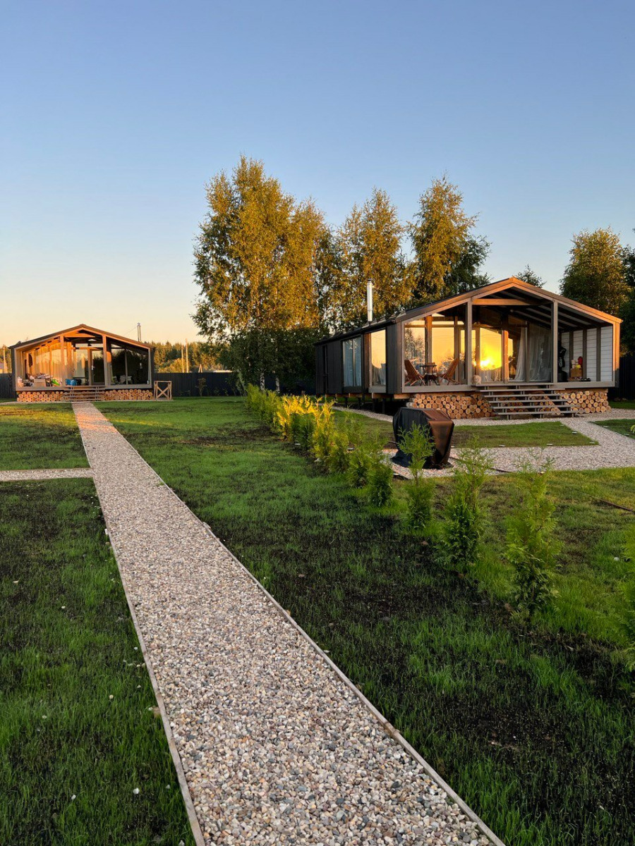 Фото Two House River