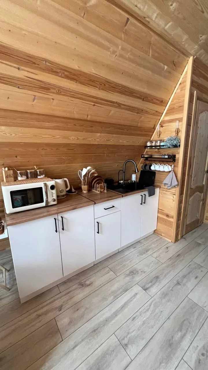 Фото Дом Углом